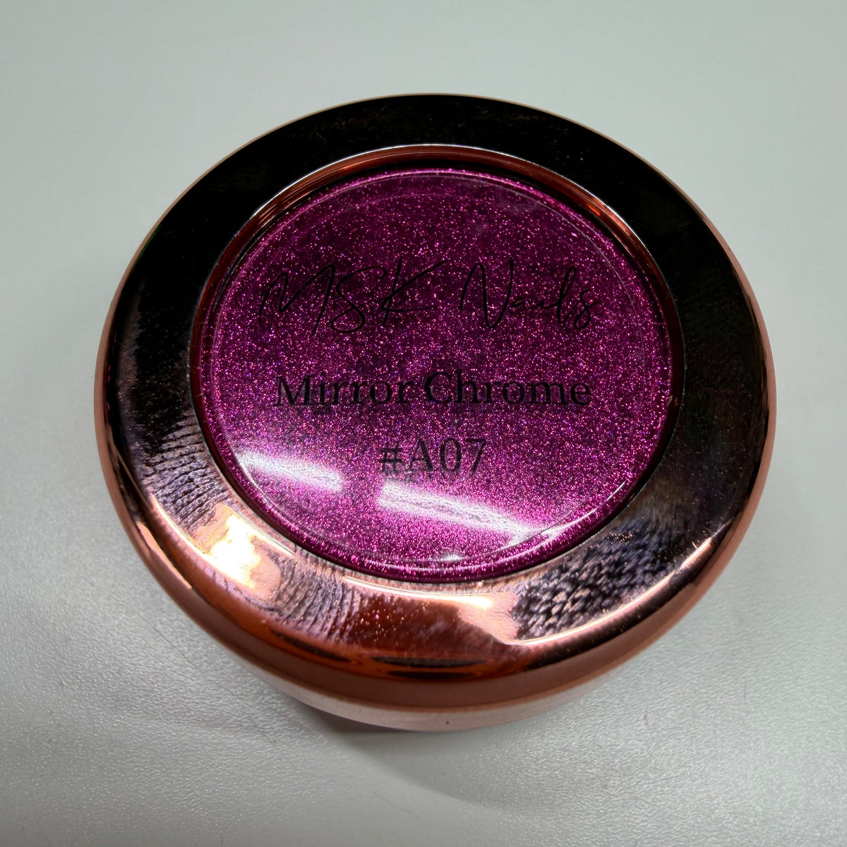 Izzy - 07 Hot Pink Chrome Powder