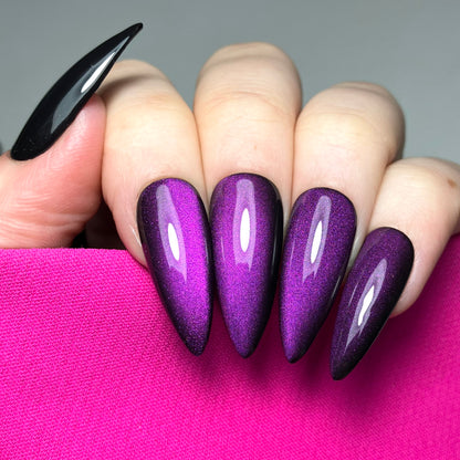 Dark Cat Eye Pink/Purple - 4 - Gel Polish